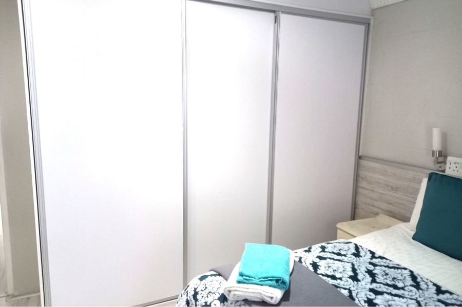 2 Bedroom Property for Sale in Blue Lagoon Western Cape
